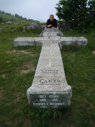 25 Santo